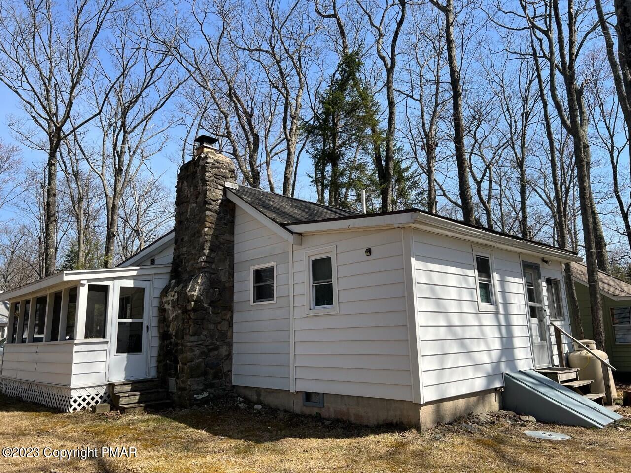 129 East Balsam Road Greentown, PA 18426 - Photo 1 of 23 thumbnail_1ECAA4C5-FF71-4333-B22E-2FB110