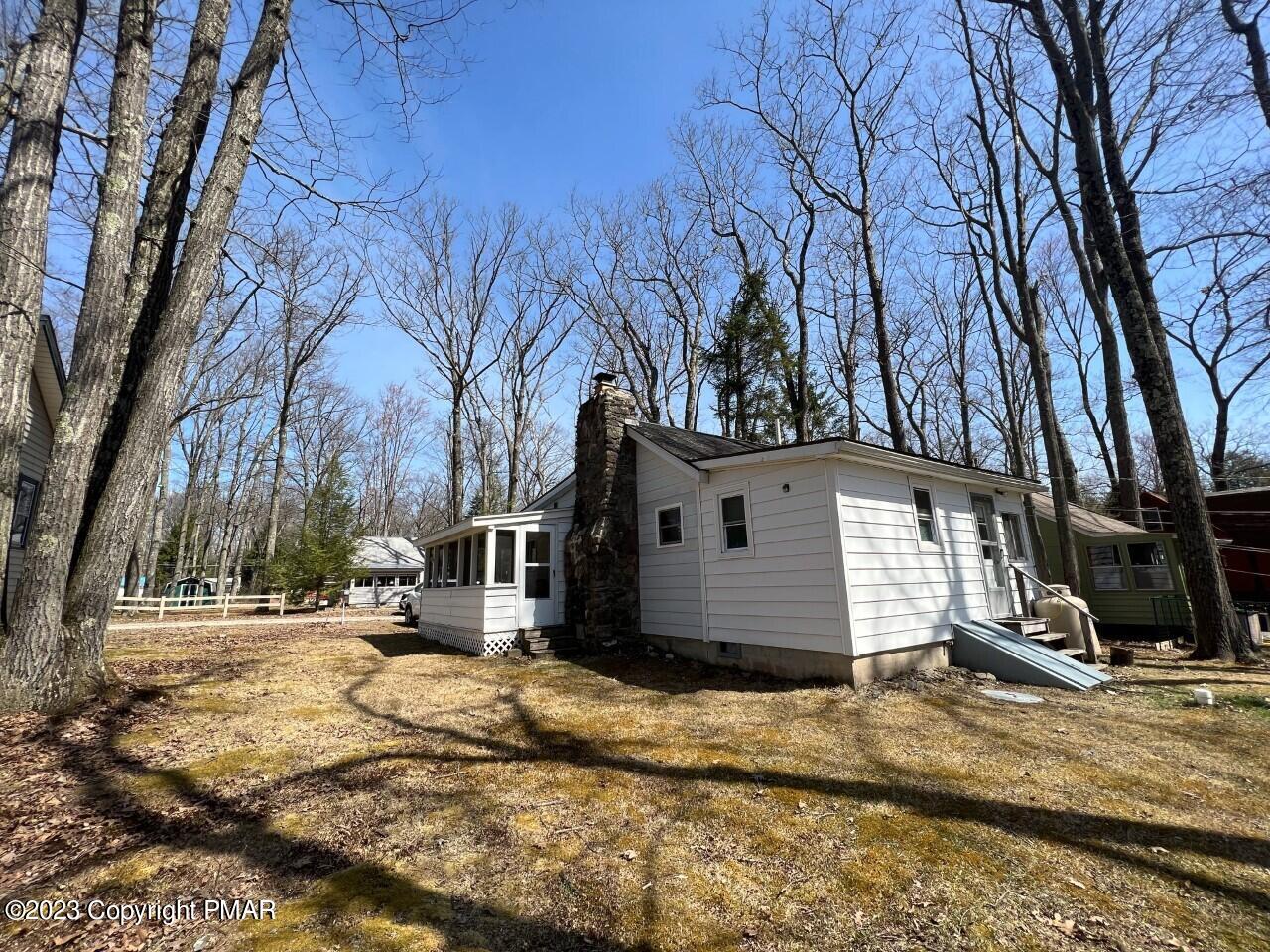 129 East Balsam Road Greentown, PA 18426 - Photo 4 of 23 4