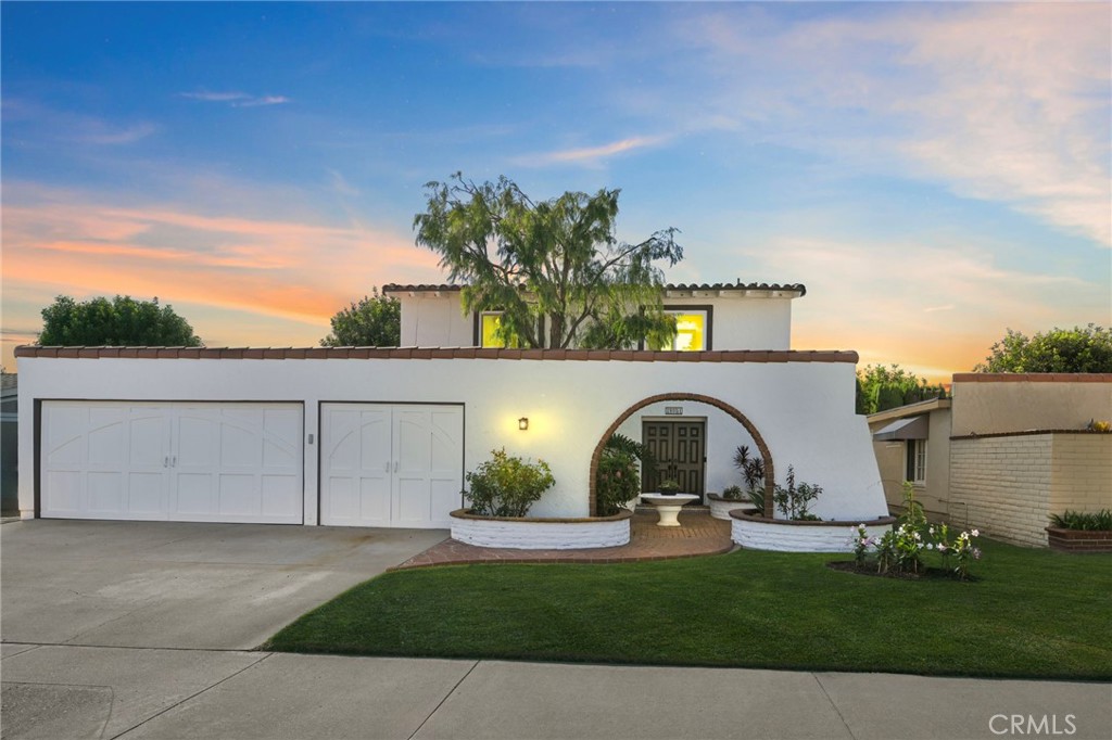 19051 Randi Lane Huntington Beach, CA 92646 - Photo 1 of 1 a view of a back yard
