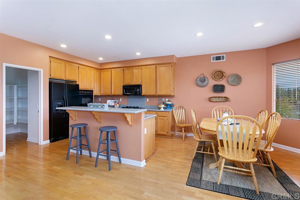 1460 Serene Road Oceanside, CA 92057 - Photo 8 of 25 Gallery Image 8