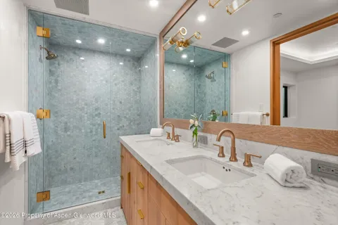 $18,500,000 | 502 North 6th Street, Aspen, CO 81611
