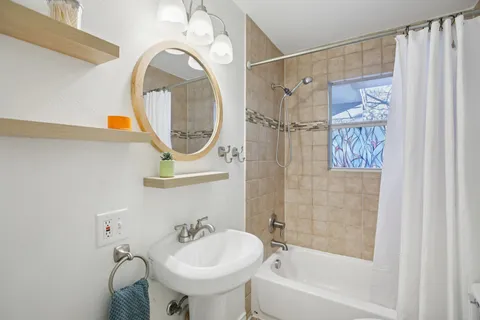 $485,000 | 4413 Russell Drive, Austin, TX 78704