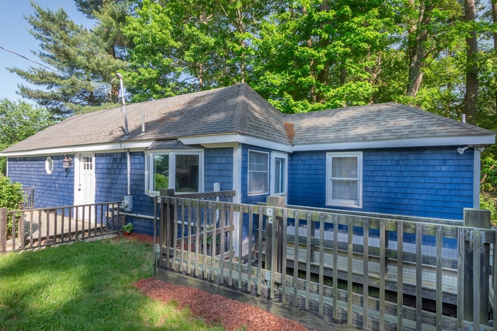 254 Lakeside Road, Unit 254 Hanson, MA 02341 - Photo 4 of 42