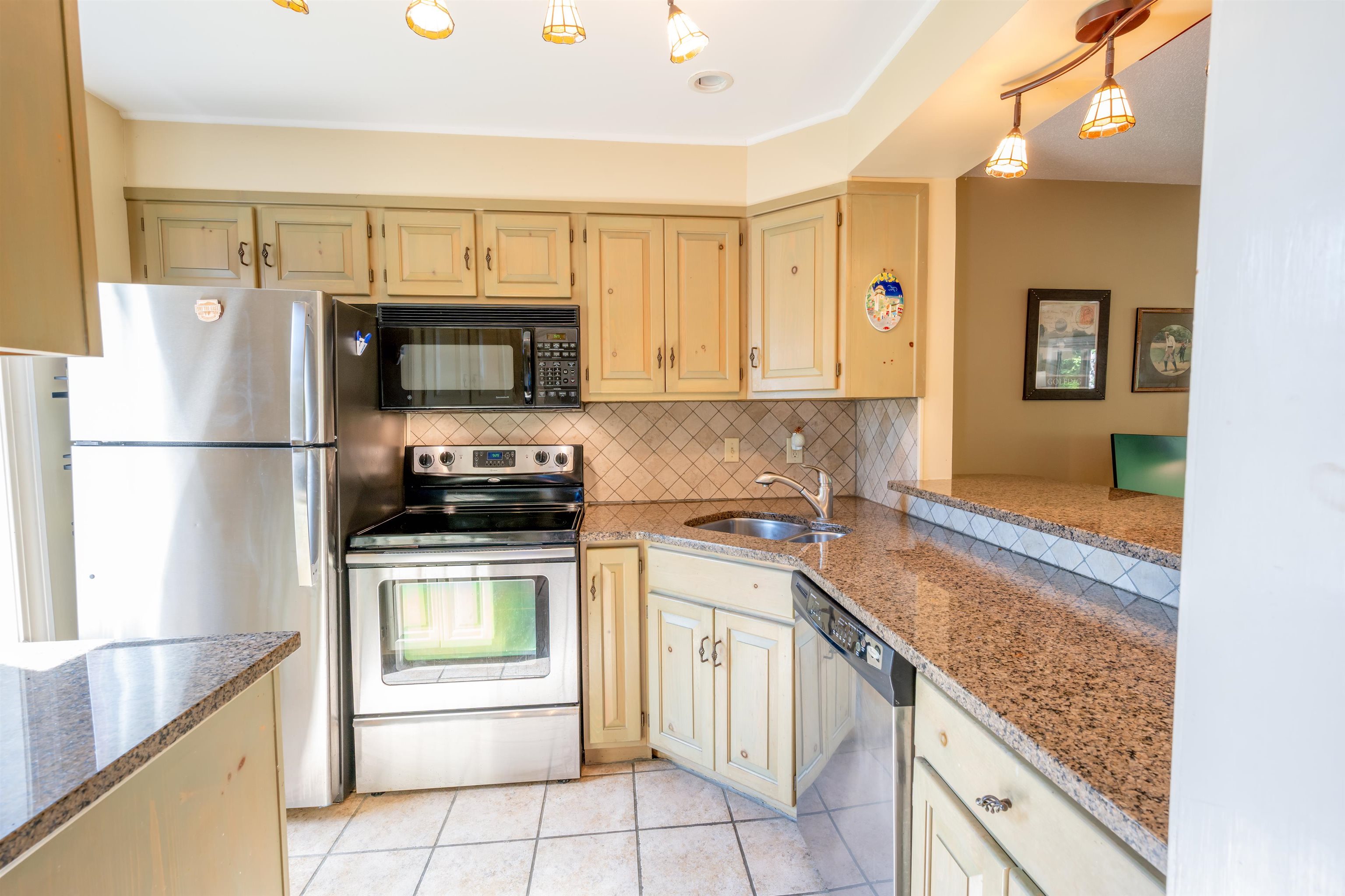 355 Lyman Batcheller Road, Unit B Hartford, VT 05059 - Photo 1 of 18