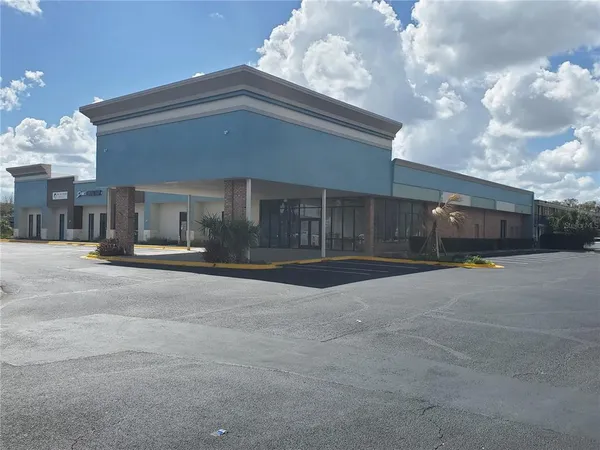 $975 | 7900 South Orange Blossom Trail, Unit 1009, Orlando, FL 32809
