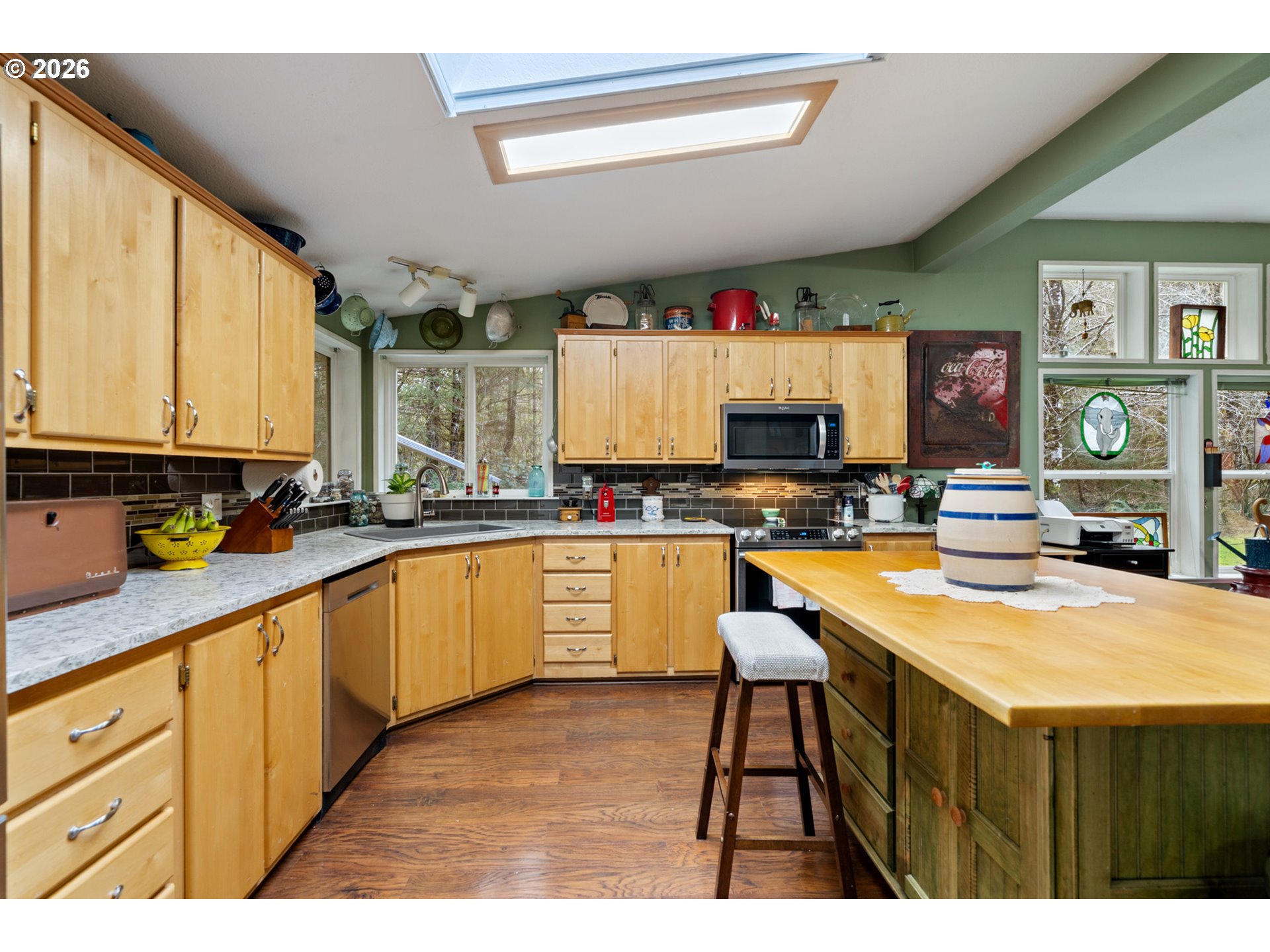 680 Wolf Creek Road Tillamook, OR 97141 - Photo 12 of 42