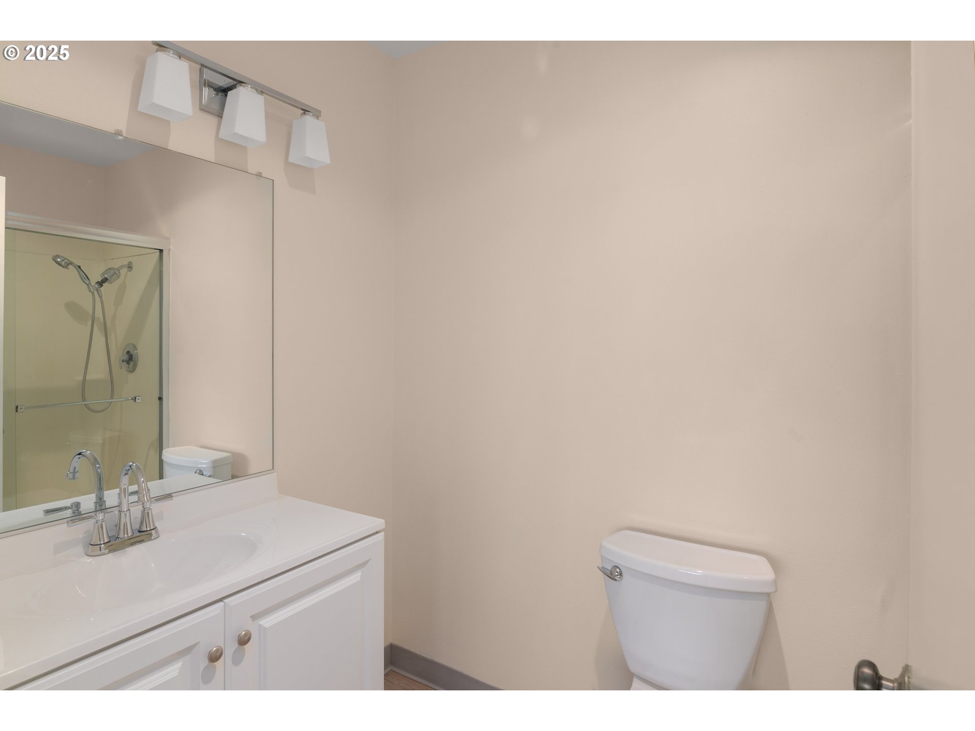 124 Oswego Summit Lake Oswego, OR 97035 - Photo 15 of 23 a bathroom with a sink and a mirror