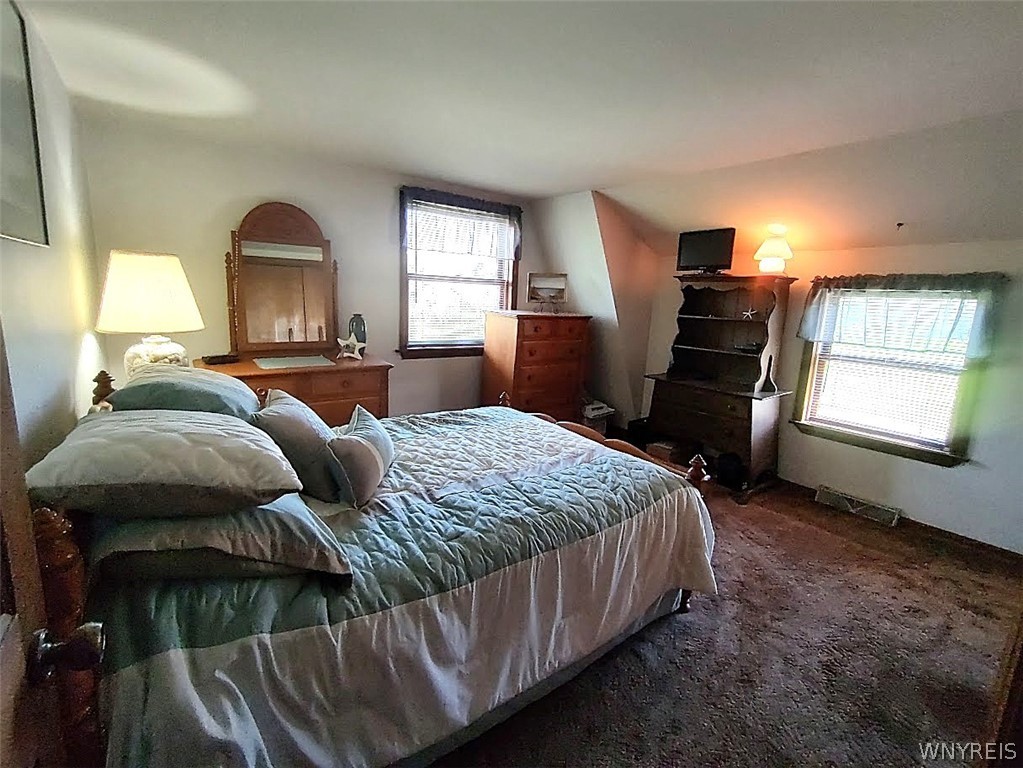 6275 Eckhardt Road Hamburg, NY 14085 - Photo 24 of 47