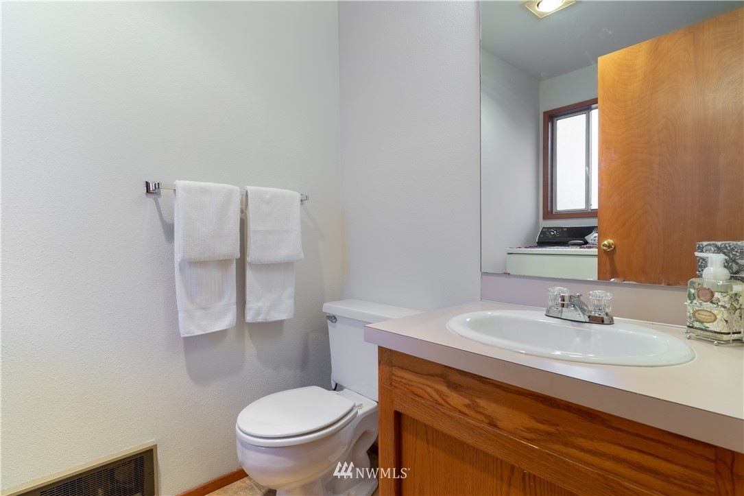 18910 Bothell Everett Highway, Unit N4 Bothell, WA 98012 - Photo 14 of 18 Gallery Image 14