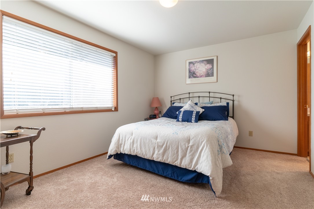 18910 Bothell Everett Highway, Unit N4 Bothell, WA 98012 - Photo 10 of 18 Gallery Image 10