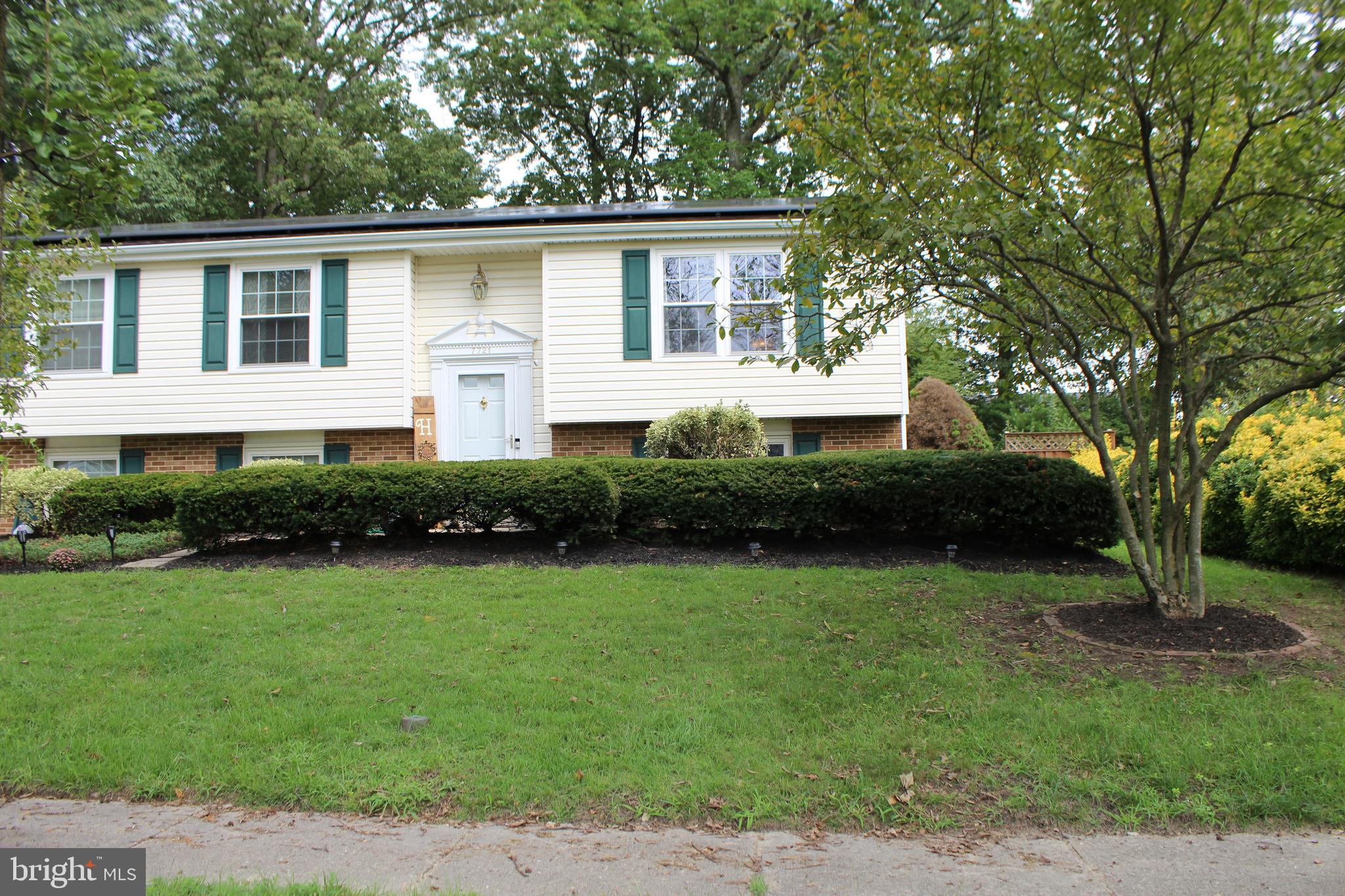 7721 Baggins Road Hanover, MD 21076 - Photo 1 of 33 Front