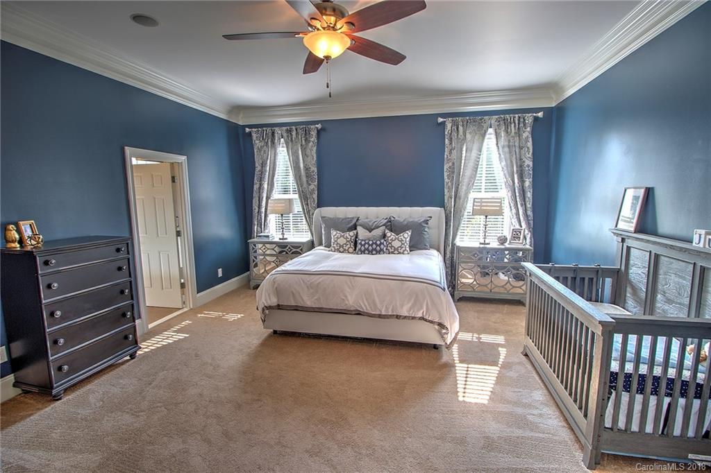 9411 Wheatfield Road Charlotte, NC 28277 - Photo 12 of 25 Gallery Image 12