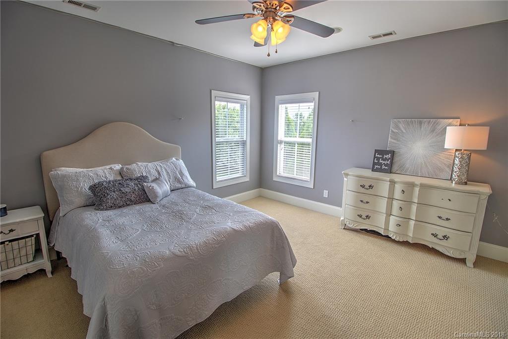 9411 Wheatfield Road Charlotte, NC 28277 - Photo 20 of 25 Gallery Image 20