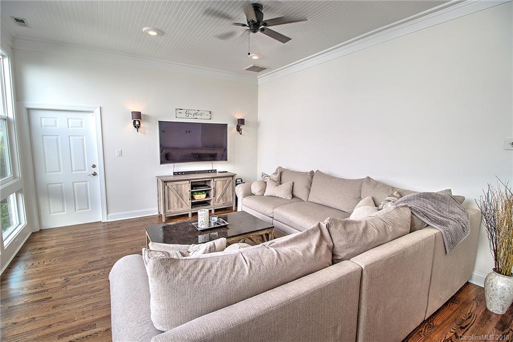 9411 Wheatfield Road Charlotte, NC 28277 - Photo 10 of 25 Gallery Image 10
