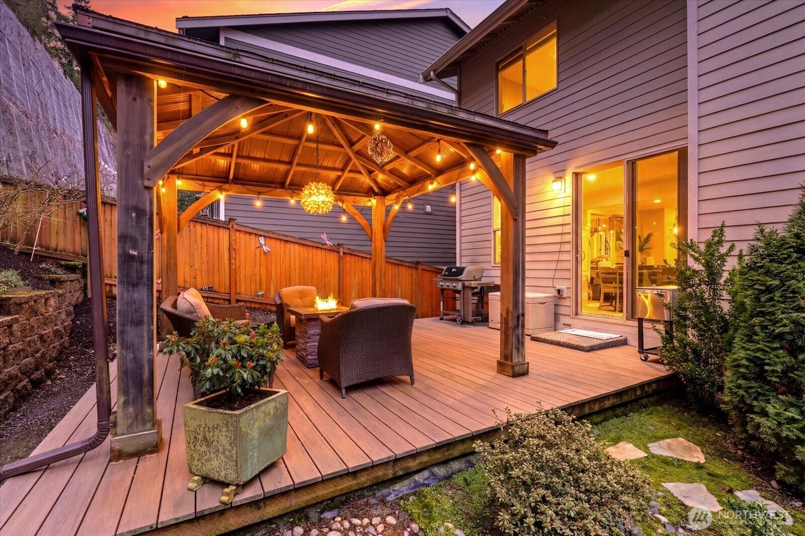 20048 94th Drive Northeast Bothell, WA 98011 - Photo 13 of 30