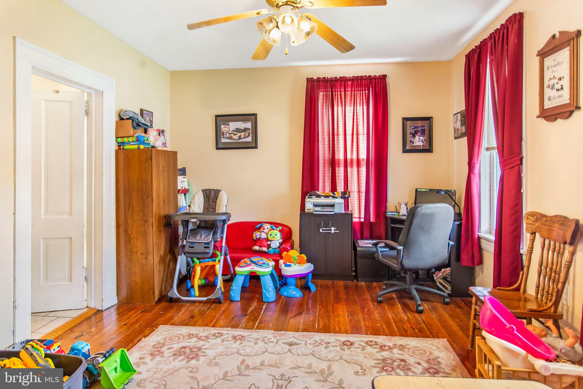 2835 Centennial Road Hanover, PA 17331 - Photo 5 of 26