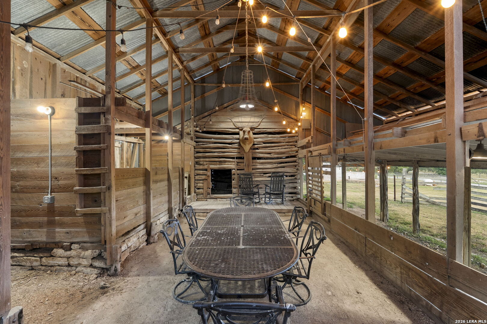 2825 West Ammann Road Bulverde, TX 78163 - Photo 3 of 60 Gallery Image 3