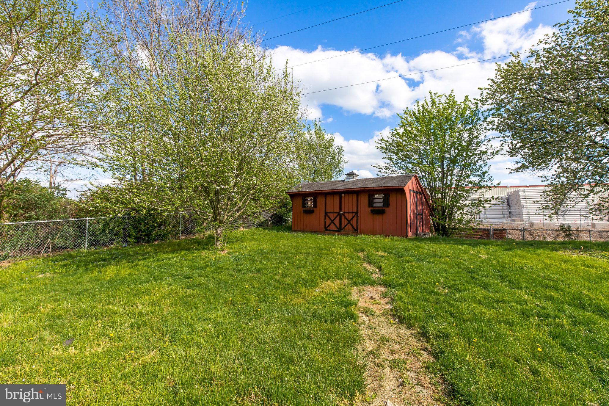 76 Horseshoe Road Leola, PA 17540 - Photo 32 of 35