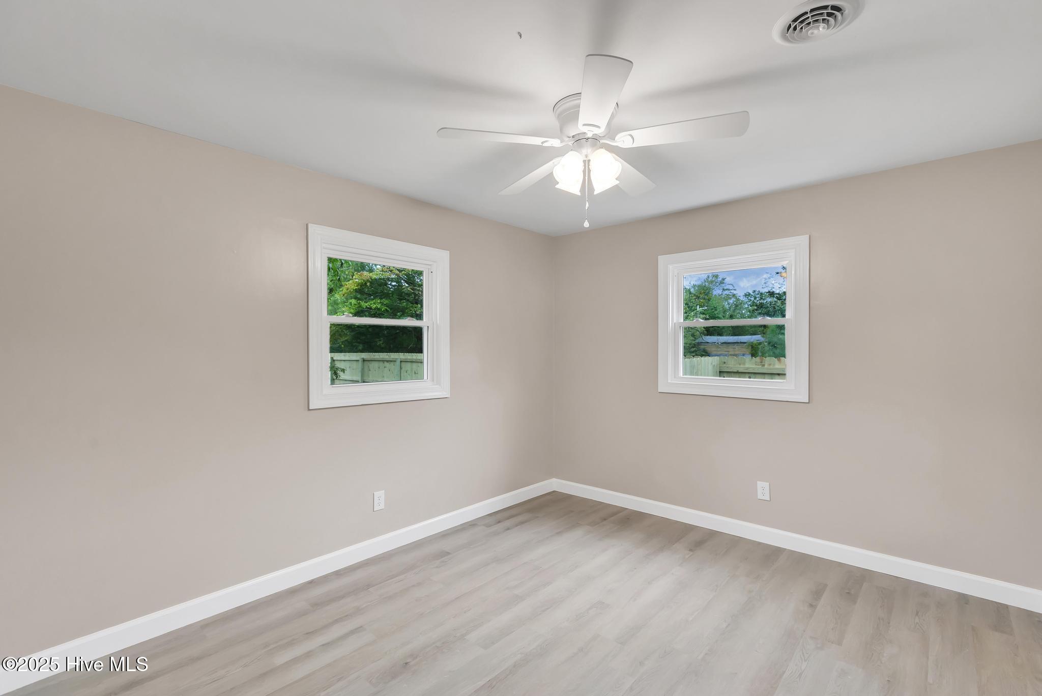 175 Kellumtown Road Hubert, NC 28539 - Photo 14 of 23 Bedroom 1