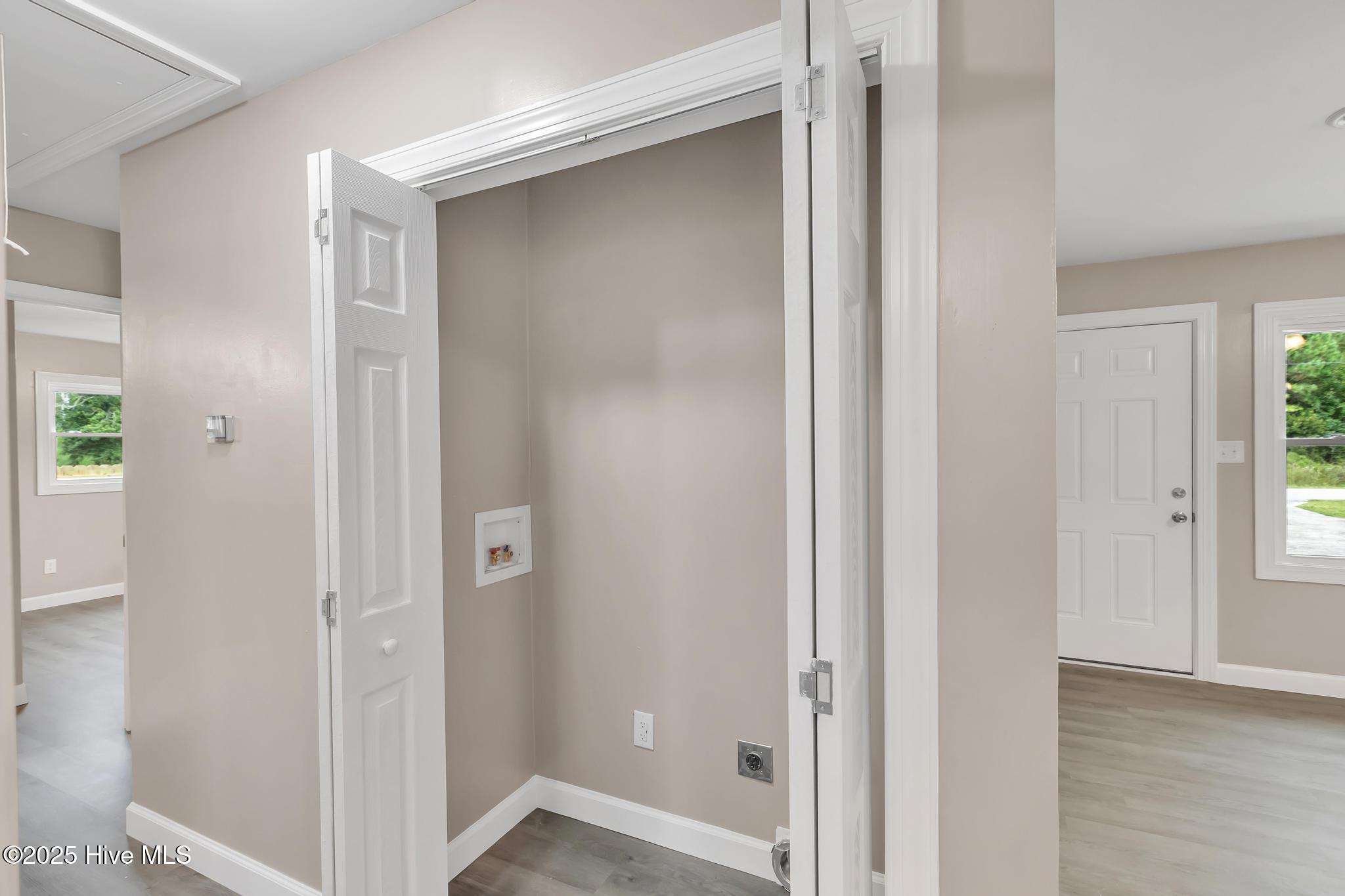 175 Kellumtown Road Hubert, NC 28539 - Photo 21 of 23 Laundry Closet