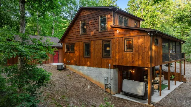 $899,999 | 12 Heritage Drive, Mineral Bluff, GA 30559