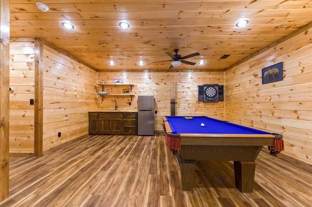 $899,999 | 12 Heritage Drive, Mineral Bluff, GA 30559