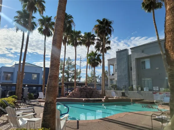 $189,900 | 2201 Ramsgate Drive, Unit 923, Henderson, NV 89074