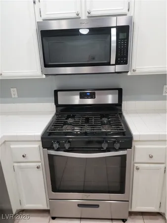 $189,900 | 2201 Ramsgate Drive, Unit 923, Henderson, NV 89074