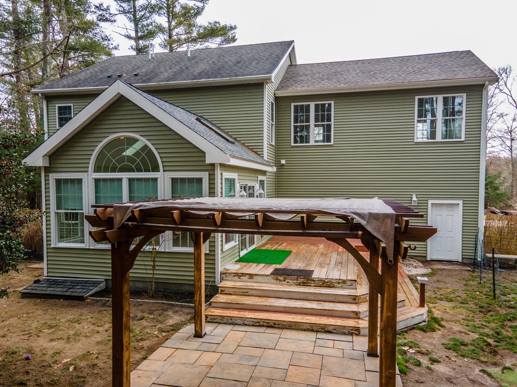 43 Canedy Street Wareham, MA 02576 - Photo 35 of 38