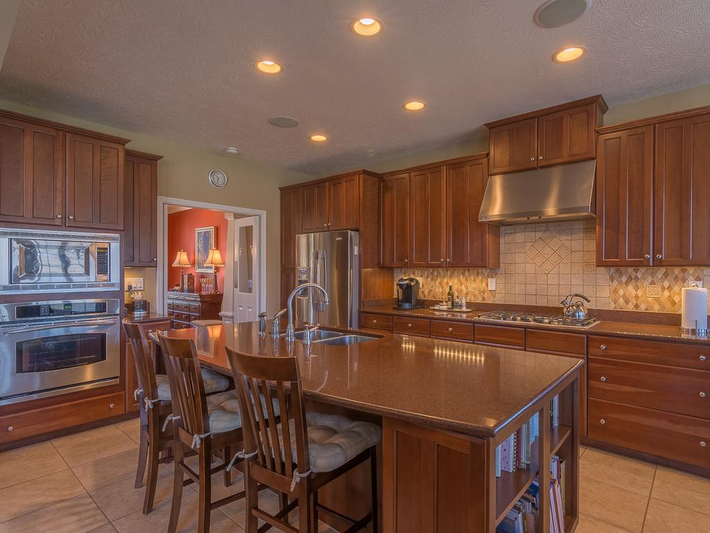 142 Harbor View Road Butler, TN 37640 - Photo 8 of 36 Kitchen