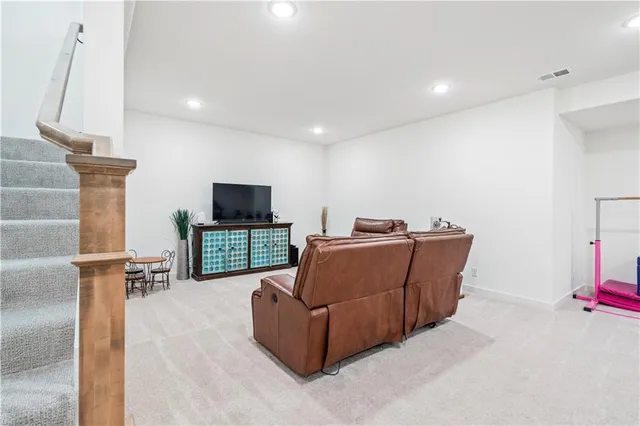 $550,000 | 16378 Ingalls Street, Gardner, KS 66030