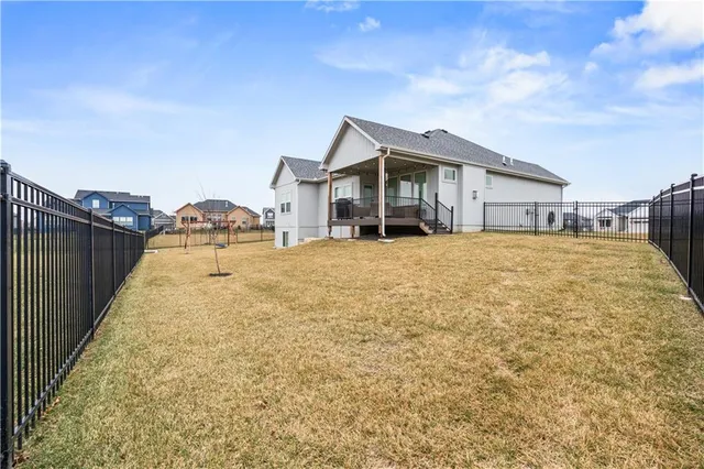 $550,000 | 16378 Ingalls Street, Gardner, KS 66030