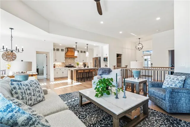 $550,000 | 16378 Ingalls Street, Gardner, KS 66030