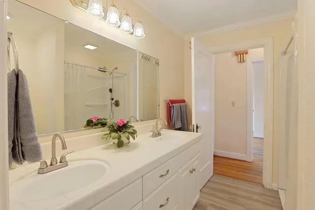 $899,000 | 23418 Mackville Road, Clements, CA 95227