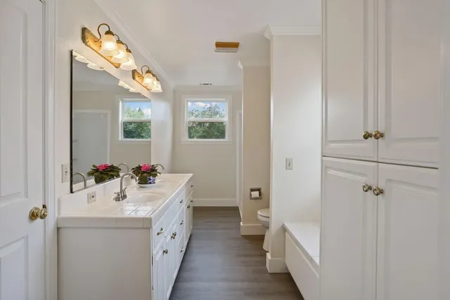 $899,000 | 23418 Mackville Road, Clements, CA 95227