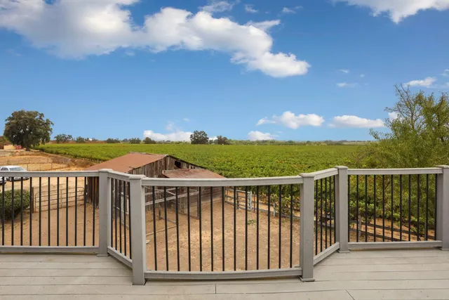 $899,000 | 23418 Mackville Road, Clements, CA 95227