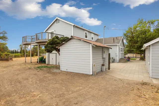 $899,000 | 23418 Mackville Road, Clements, CA 95227