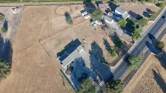 $899,000 | 23418 Mackville Road, Clements, CA 95227