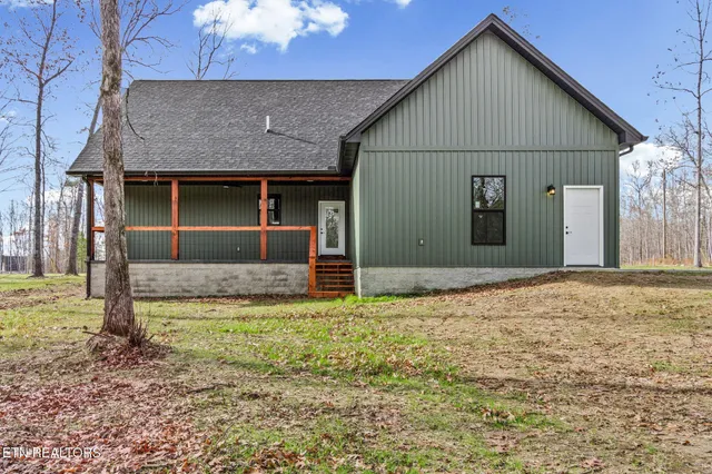 $444,999 | 1174 Hargis Road, Grimsley, TN 38565