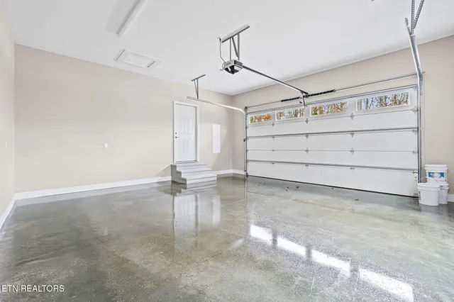 $444,999 | 1174 Hargis Road, Grimsley, TN 38565