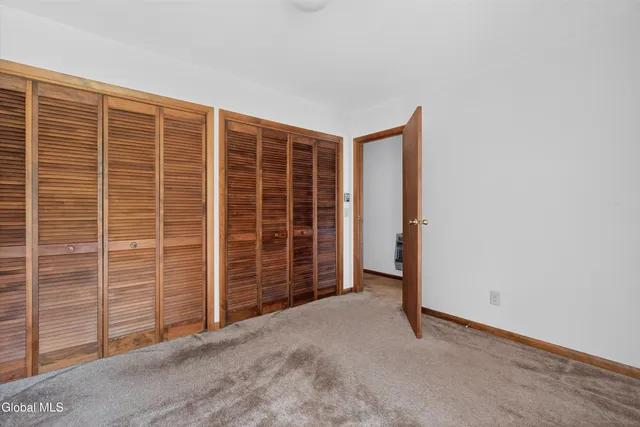 $315,000 | 96 Vosburgh Road, Poestenkill, NY 12018