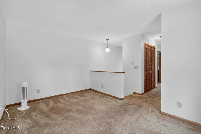 $315,000 | 96 Vosburgh Road, Poestenkill, NY 12018