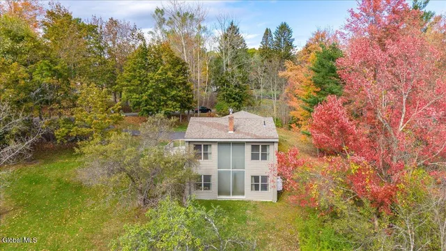 $315,000 | 96 Vosburgh Road, Poestenkill, NY 12018