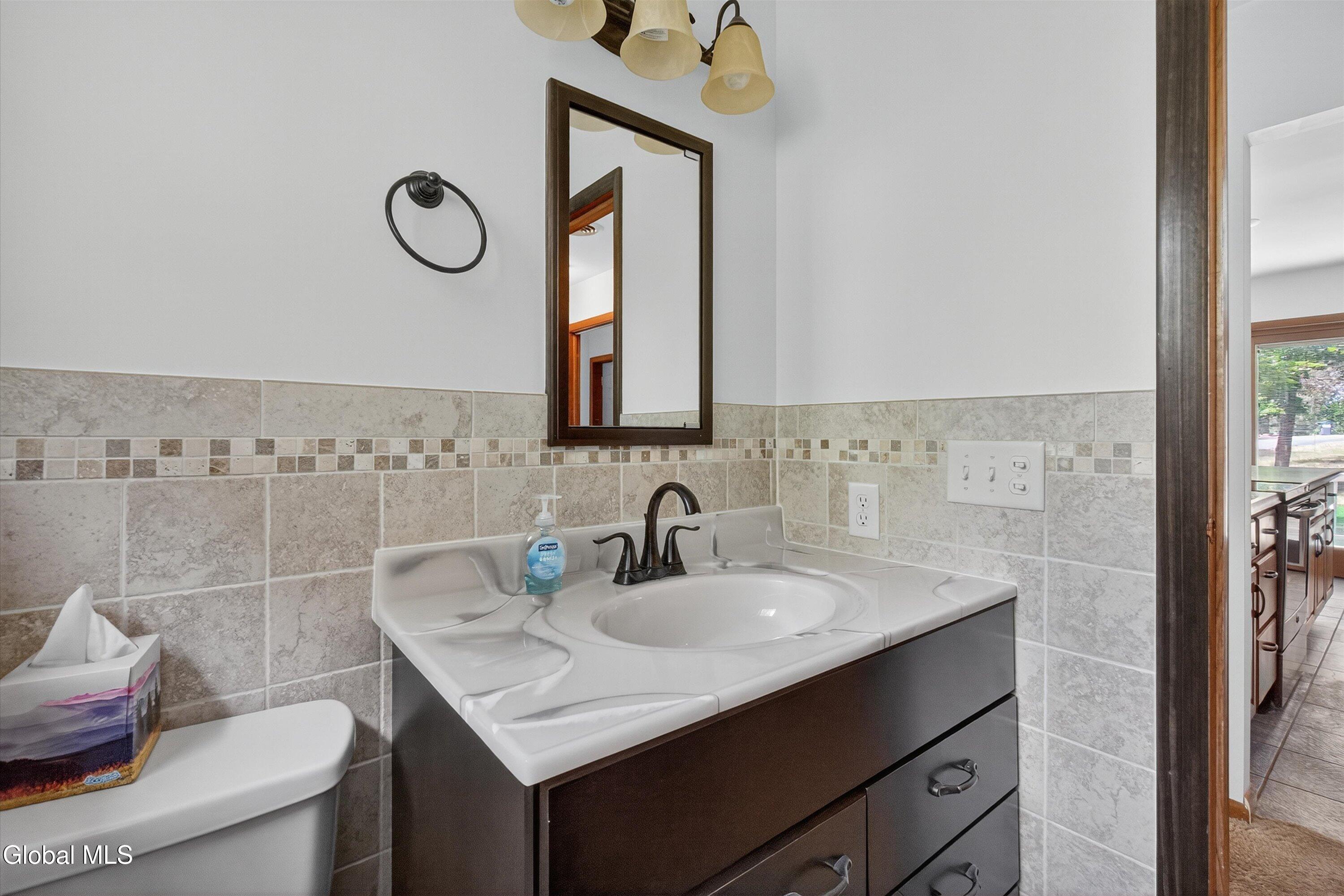06-96 Vosburgh Rd-6