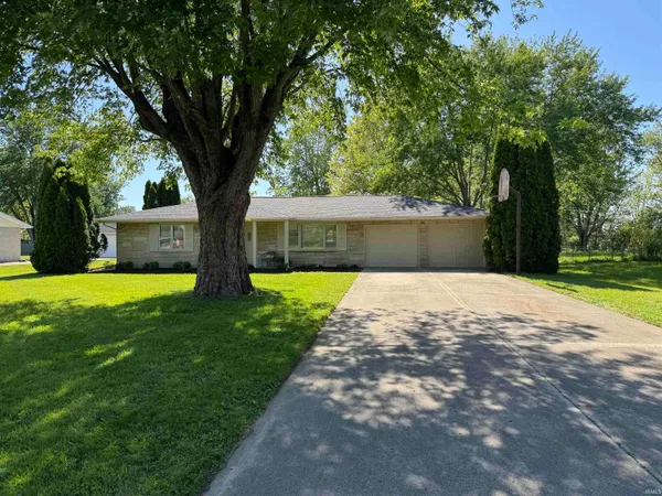 $240,000 | 3605 North Benton Road, Muncie, IN 47304