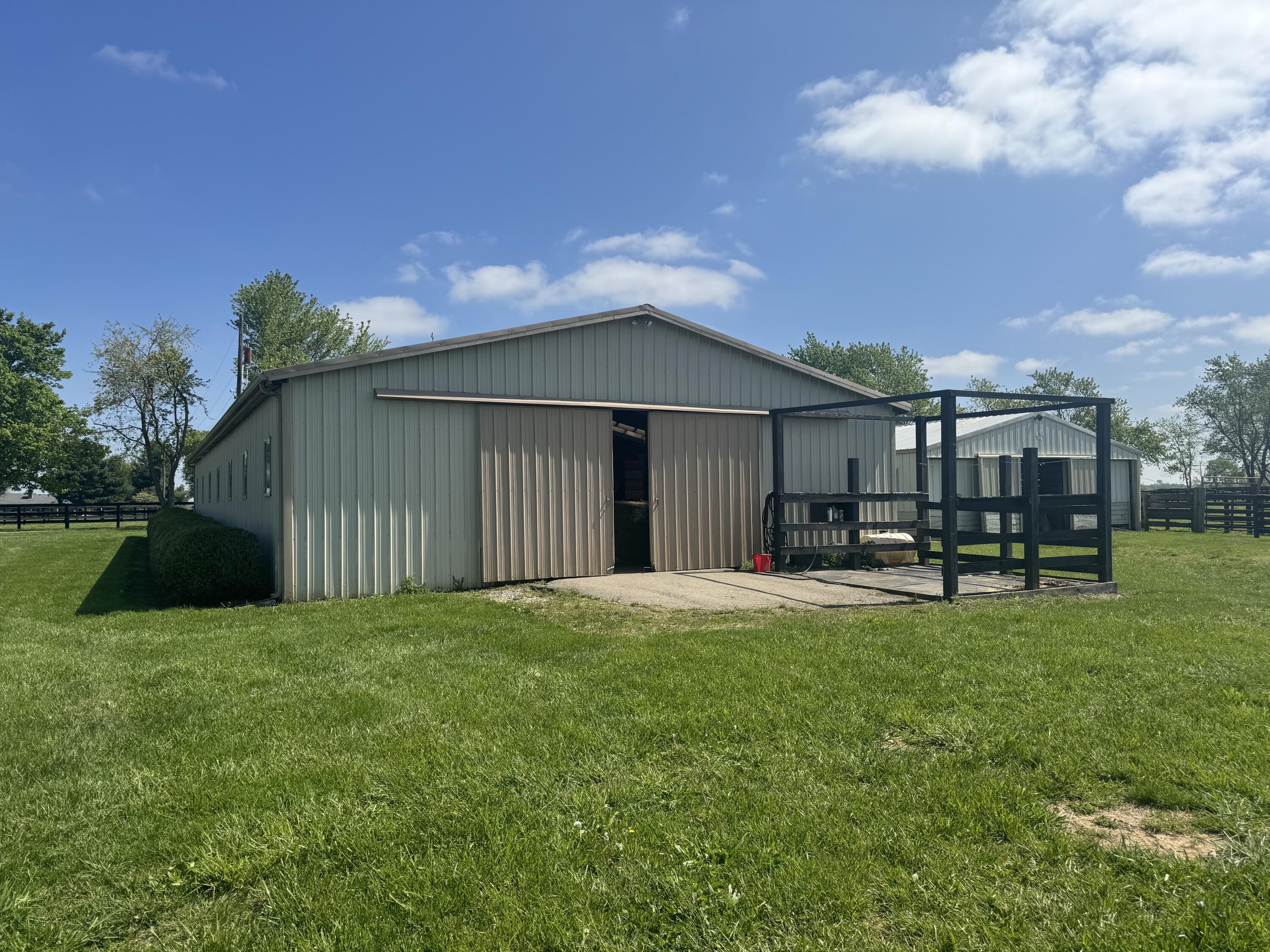1815 Clifton Road Versailles, KY 40383 - Photo 12 of 44 IMG_8082