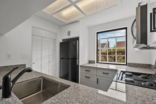 $2,650 | 1223 Chelan Lane, Ventura, CA 93004