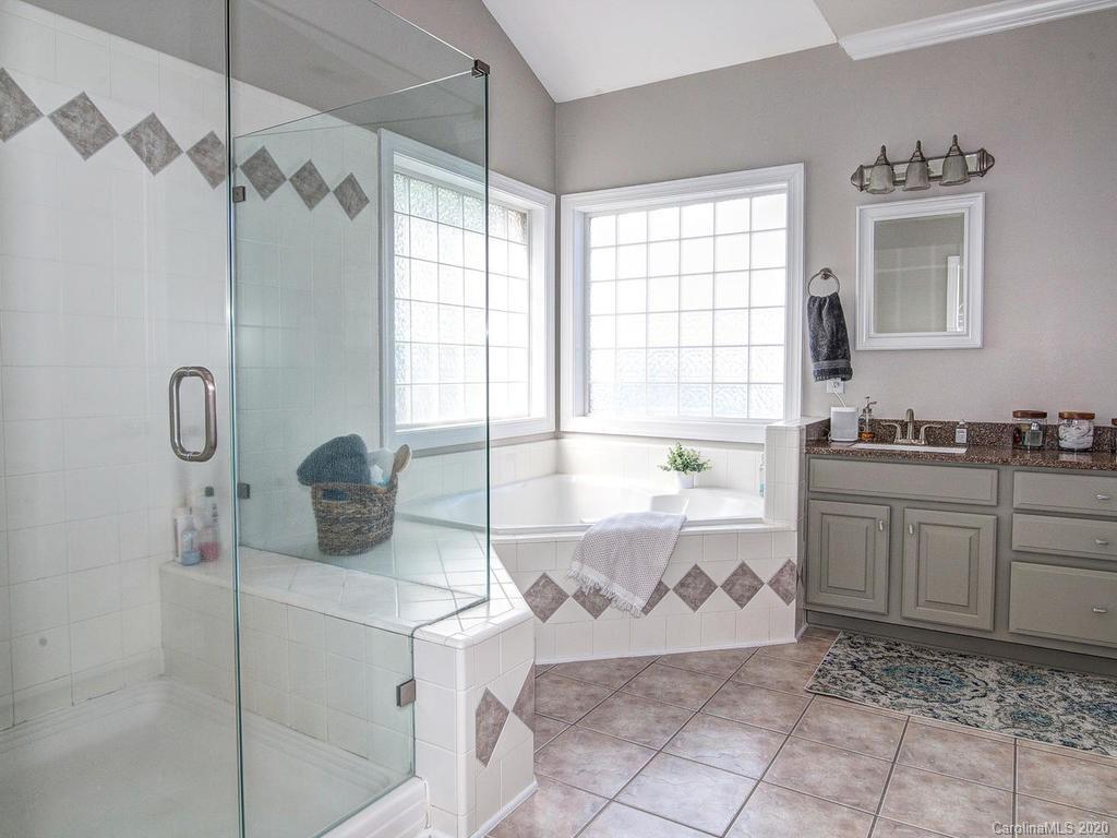 9911 Paradise Ridge Road Charlotte, NC 28277 - Photo 18 of 34 Gallery Image 18