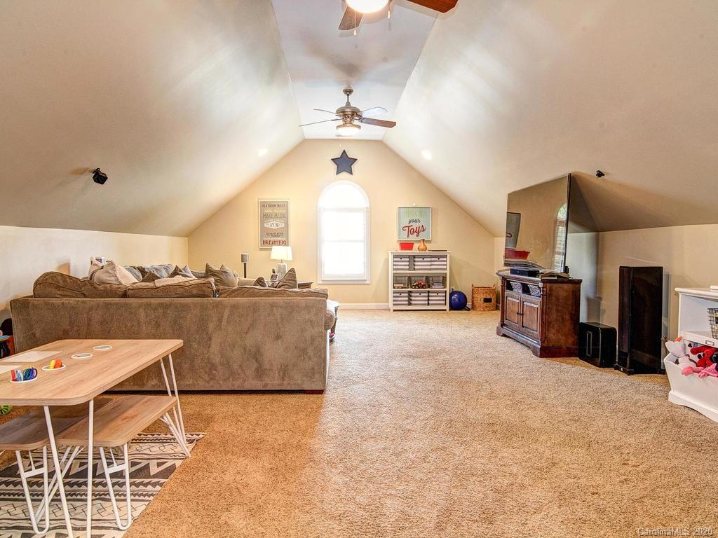 9911 Paradise Ridge Road Charlotte, NC 28277 - Photo 22 of 34 Gallery Image 22