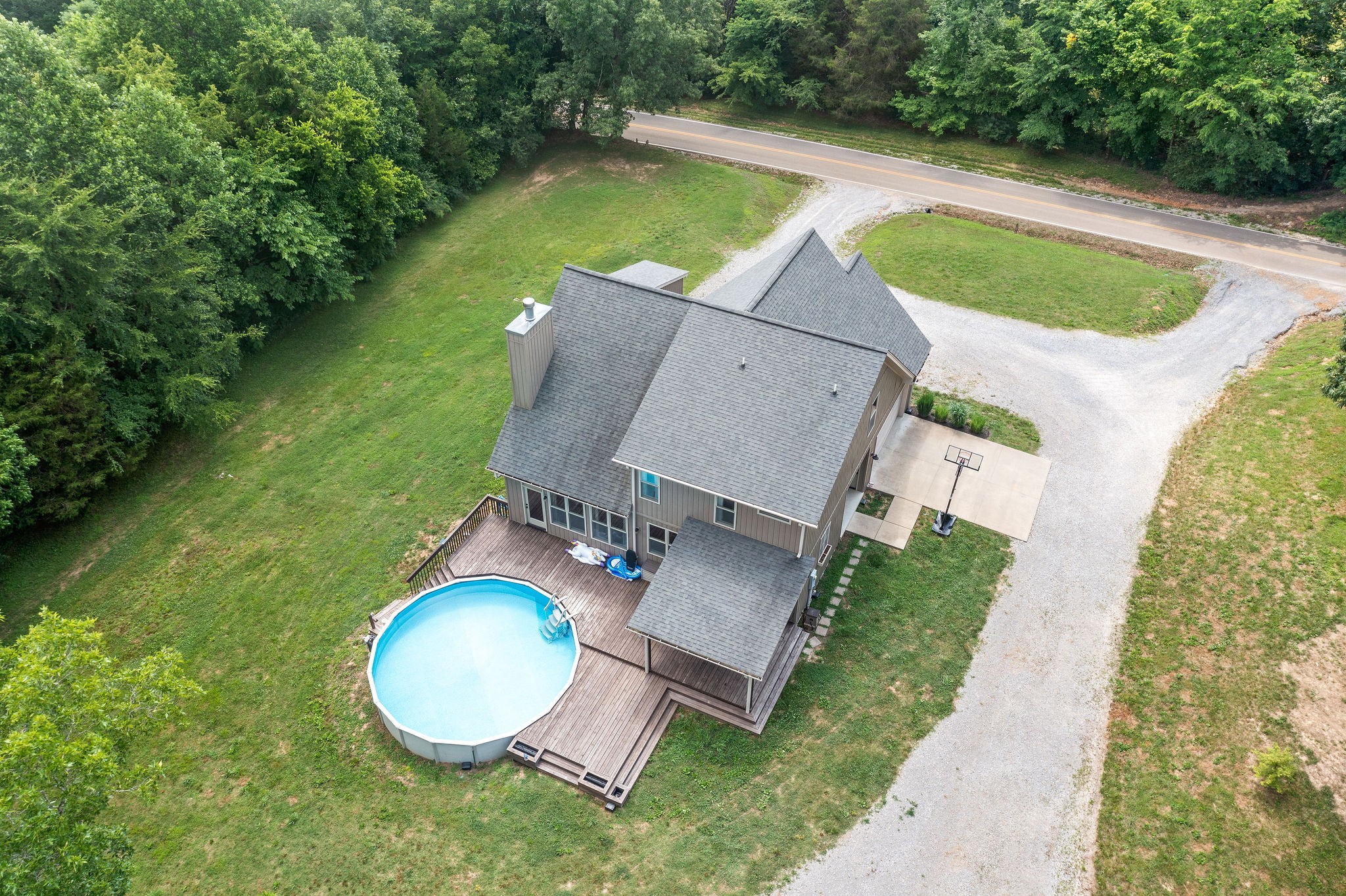 1855 Tottys Bend Road Duck River, TN 38454 - Photo 42 of 46 an aerial view of a house with swimming pool and garden